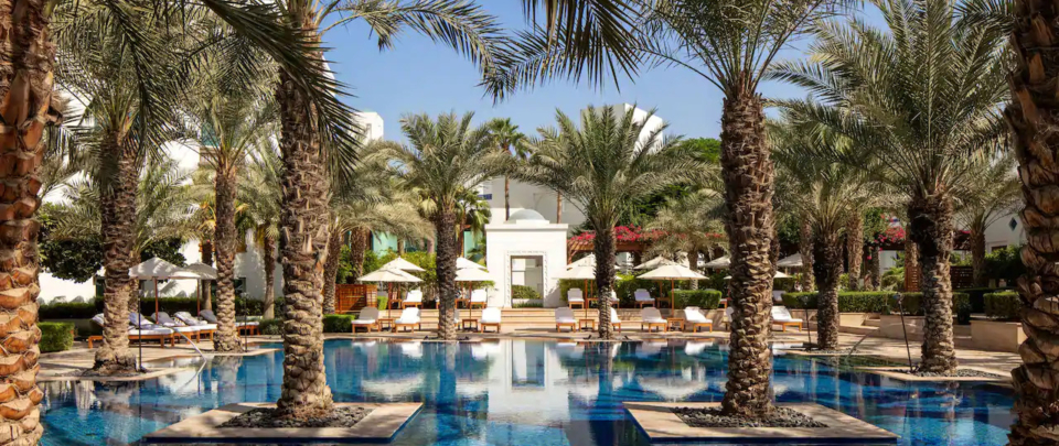 Park-Hyatt-Dubai-P613-Outdoor-Swimming-Pool.16x9